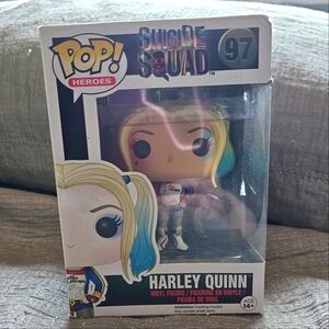 Suicide Squad Harley Quinn Funko Pop NWT